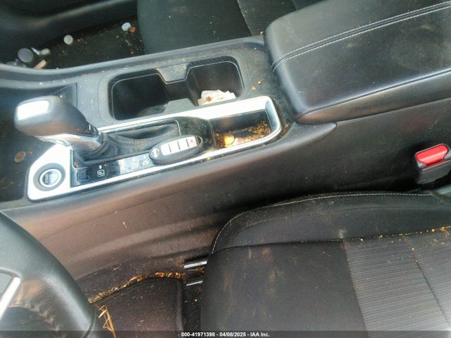 3N1AB8CV0NY318009 Nissan Sentra Sv Xtronic Cvt