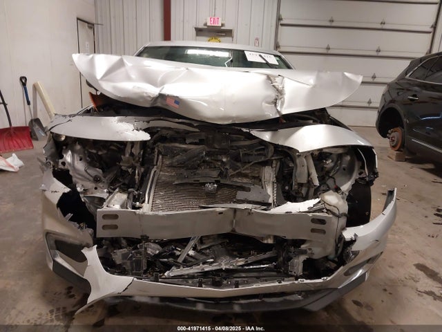 1G1ZE5ST8HF201241 Chevrolet MALIBU 1LT