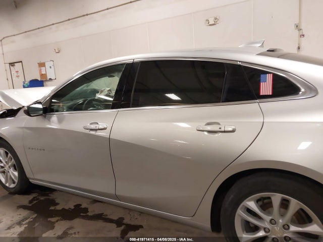 1G1ZE5ST8HF201241 Chevrolet MALIBU 1LT