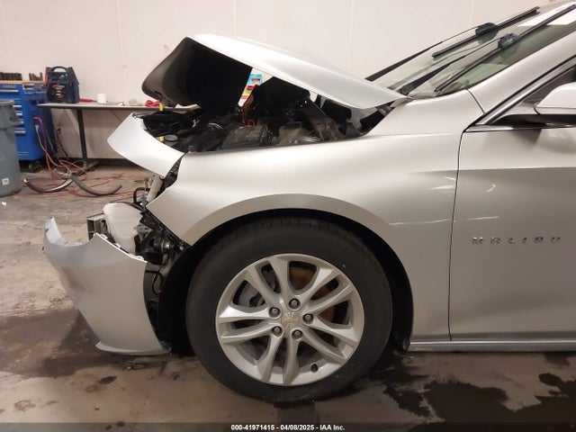 1G1ZE5ST8HF201241 Chevrolet MALIBU 1LT