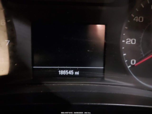 1G1ZE5ST8HF201241 Chevrolet MALIBU 1LT