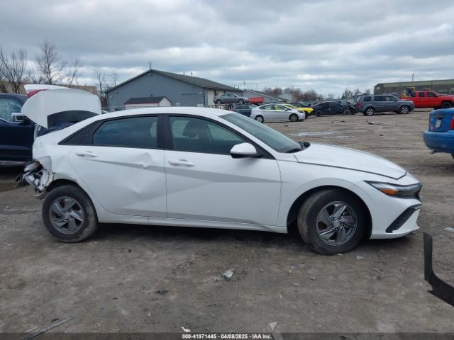 KMHLL4DG8RU786716 Hyundai ELANTRA SE