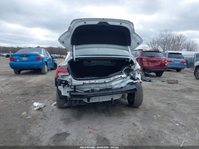 KMHLL4DG8RU786716 Hyundai ELANTRA SE