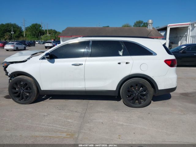 5XYPG4A56LG655600 KIA Sorento 3.3l S