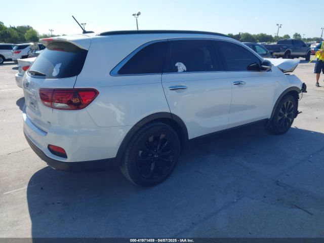 5XYPG4A56LG655600 KIA Sorento 3.3l S