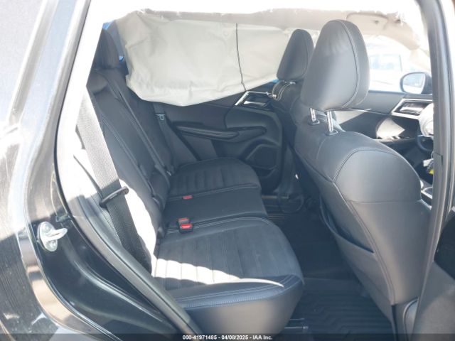 JA4J4UA82NZ050917 Mitsubishi Outlander