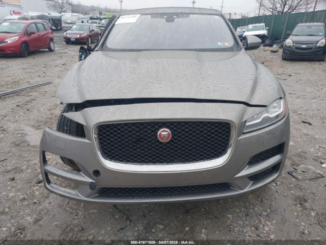 SADCK2EV9JA243989 Jaguar F-pace 35t Prestige