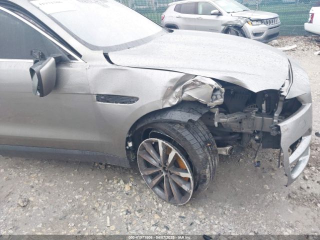 SADCK2EV9JA243989 Jaguar F-pace 35t Prestige