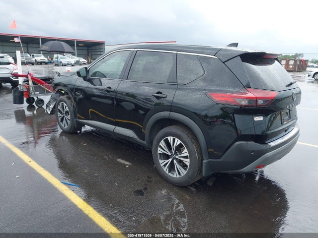 JN8BT3BA7PW429994 Nissan Rogue Sv Fwd
