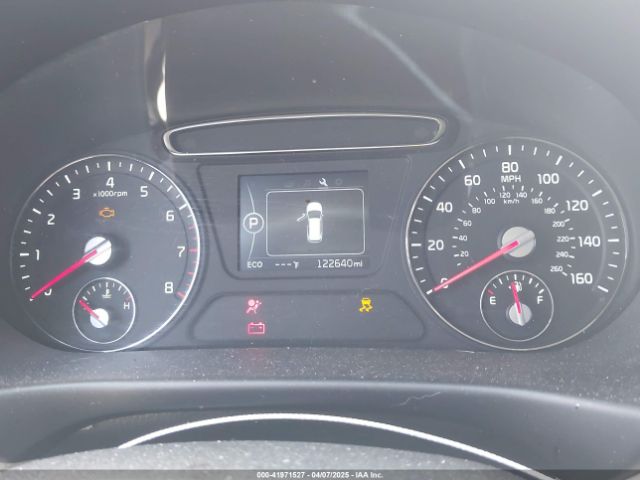 5XYPG4A34HG276651 KIA Sorento 2.4l Lx