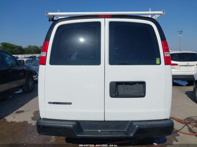 1GCWGAFP1M1151087 Chevrolet Express Cargo Rwd 2500 Regular Wheelbase Wt