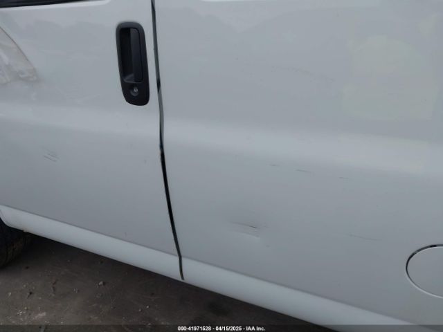 1GCWGAFP1M1151087 Chevrolet Express Cargo Rwd 2500 Regular Wheelbase Wt