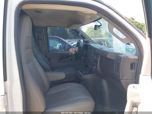 1GCWGAFP1M1151087 Chevrolet Express Cargo Rwd 2500 Regular Wheelbase Wt