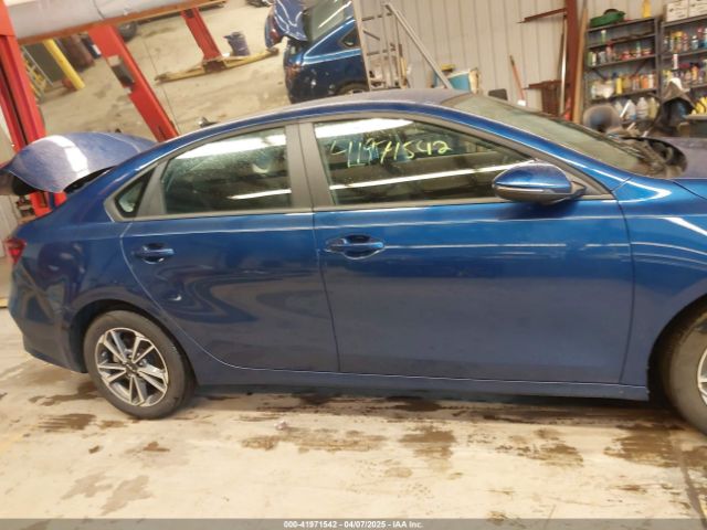 3KPF24AD7RE765384 KIA Forte Lxs