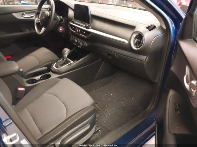 3KPF24AD7RE765384 KIA Forte Lxs