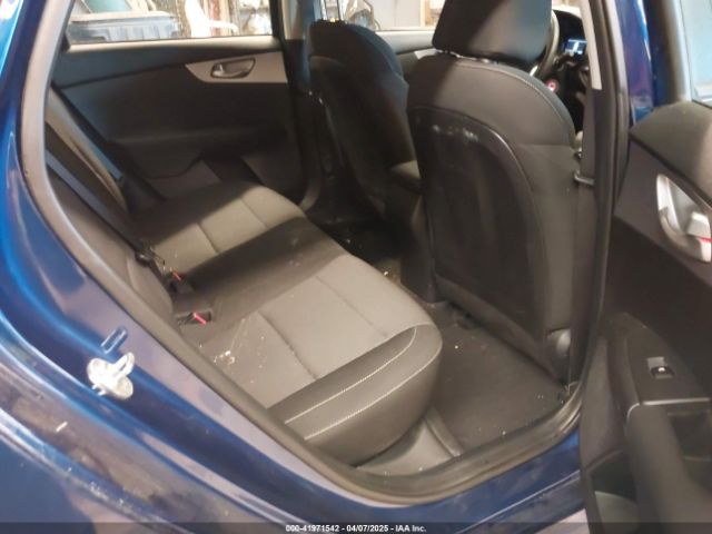 3KPF24AD7RE765384 KIA Forte Lxs