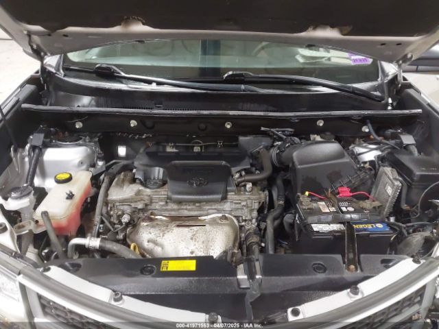 2T3BFREV4FW241127 Toyota RAV4 LE