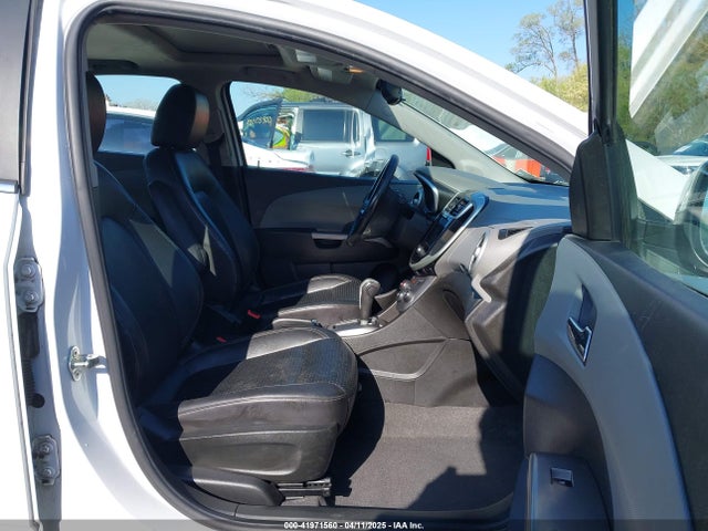1G1JF5SB5L4119280 Chevrolet Sonic Fwd  Premier