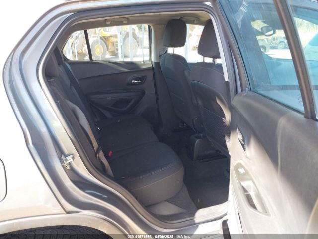 3GNCJNSB6LL276347 Chevrolet Trax Awd Ls