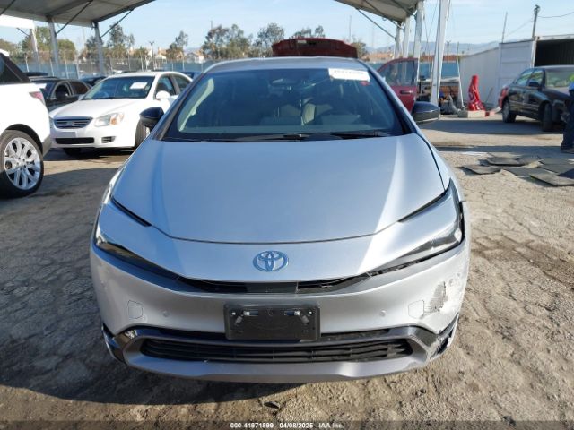 JTDACAAU0R3043106 Toyota PRIUS XLE