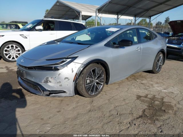 JTDACAAU0R3043106 Toyota PRIUS XLE