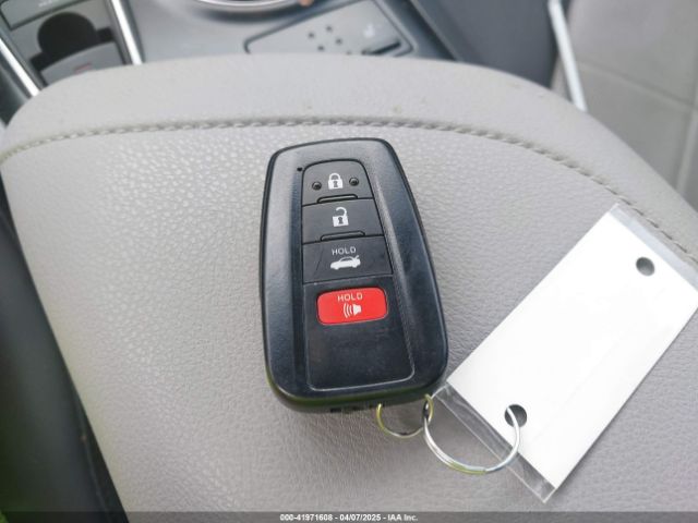 4T1B11HK4JU024843 Toyota CAMRY XLE