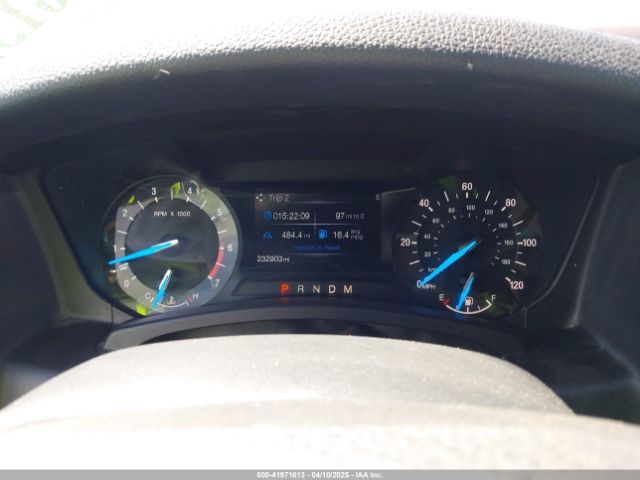 1FMJU1JT9GEF54864 Ford Expedition Xlt