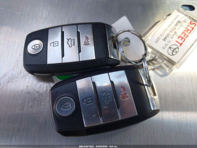 5XXGR4A69FG477323 KIA Optima Sxl Turbo