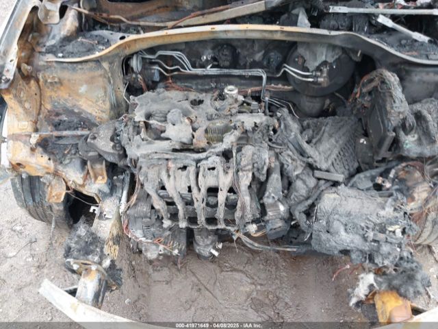 5XYZUDLB4HG417157 Hyundai Santa Fe Sport 2.4l