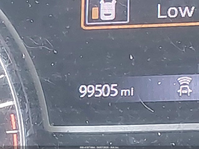 5N1DR2MN6JC605063 Nissan Pathfinder Sv