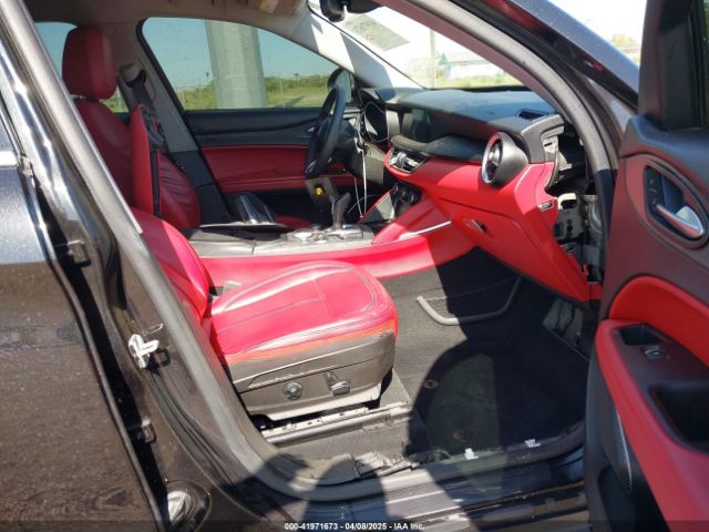 ZASPAJAN5L7C91383 Alfa Romeo Stelvio Rwd