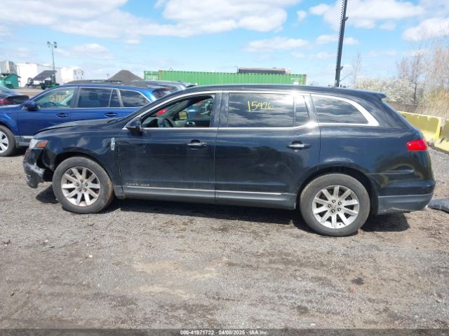 2LMHJ5NK7GBL00747 Lincoln Mkt Livery