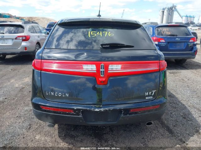 2LMHJ5NK7GBL00747 Lincoln Mkt Livery