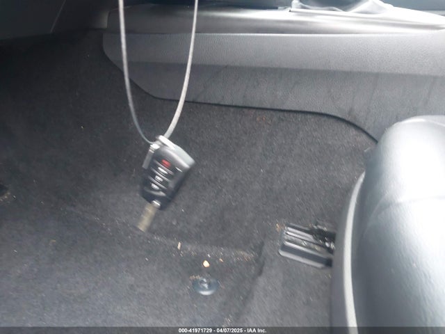 4T1G11AK4MU402809 Toyota CAMRY SE