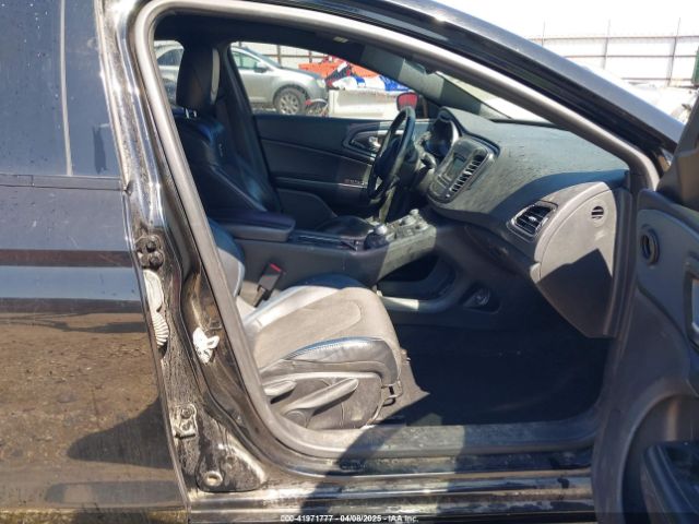 1C3CCCBBXFN721897 Chrysler 200 S