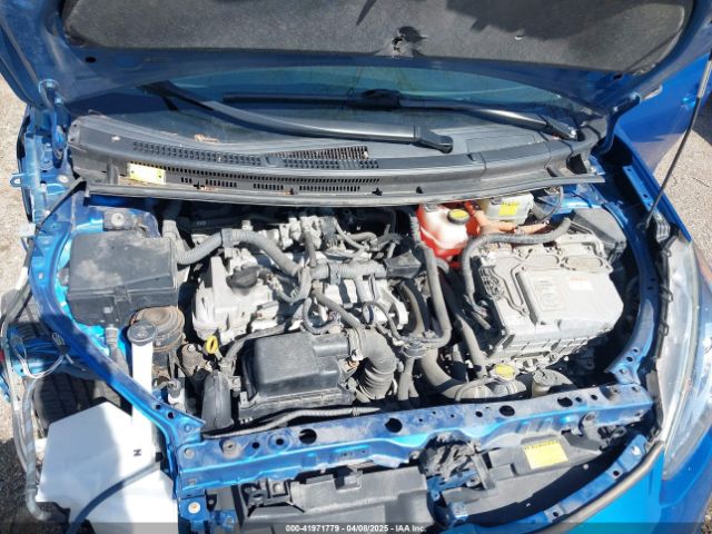 JTDKDTB32F1092818 Toyota Prius C Two