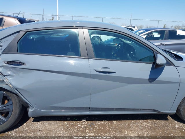 KMHLM4AG9PU437580 Hyundai ELANTRA SEL