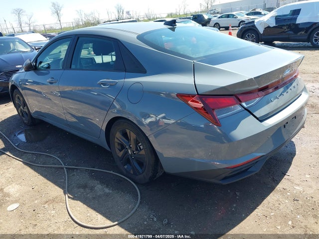 KMHLM4AG9PU437580 Hyundai ELANTRA SEL
