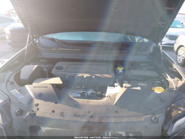 1C4PJMMB3PD108548 Jeep Cherokee Altitude Lux 4x4