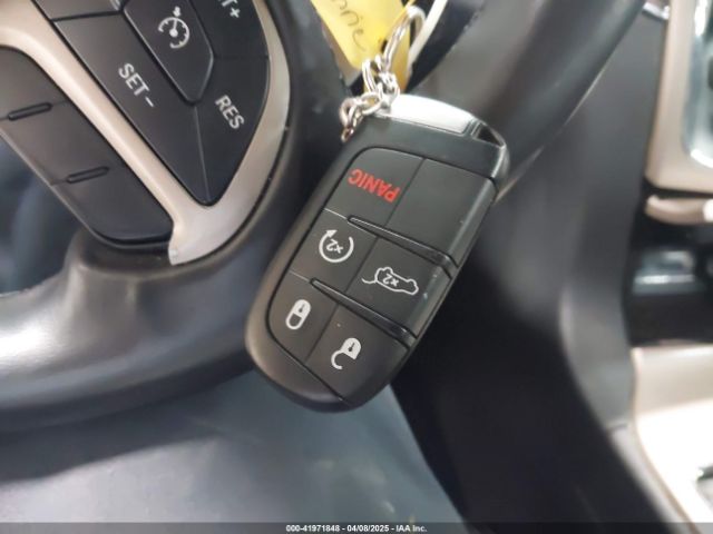 1C4RJFBG3FC680906 Jeep Grand Cherokee Limited