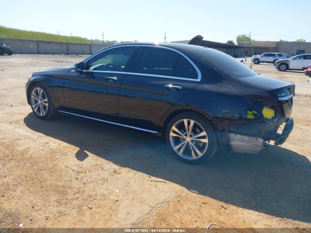 55SWF4JB2GU130324 Mercedes-Benz C 300 Luxury/sport