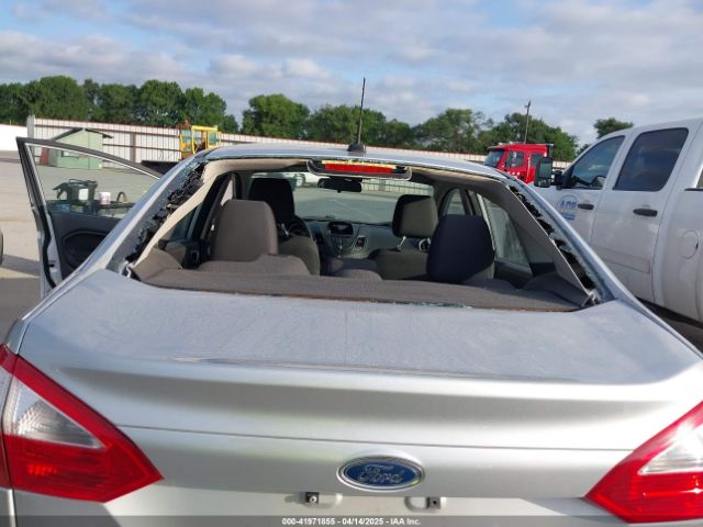 3FADP4BJ5GM125793 Ford FIESTA SE