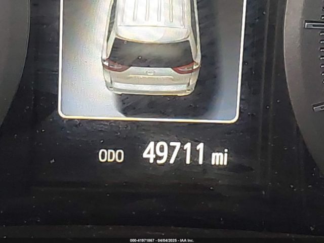 5TDYK3DC8FS651580 Toyota Sienna Xle 8 Passenger
