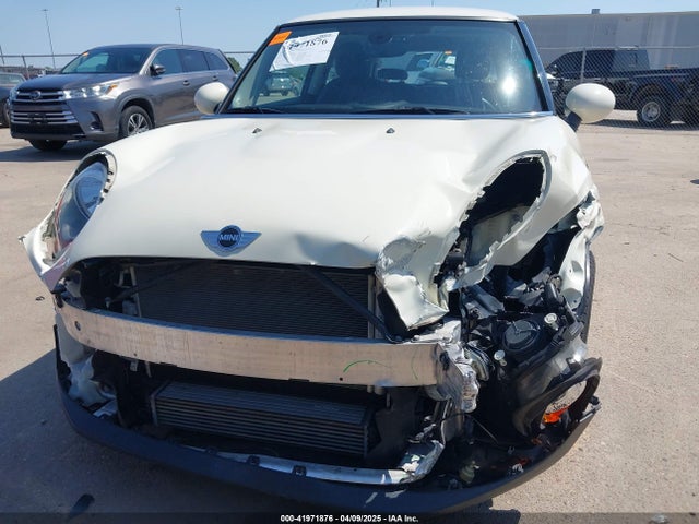 WMWXP5C54G3B76234 Mini Hardtop Cooper