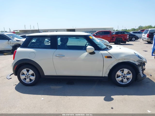 WMWXP5C54G3B76234 Mini Hardtop Cooper