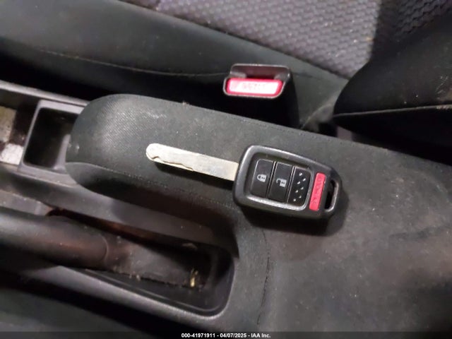 3HGGK5H41KM726786 Honda FIT LX