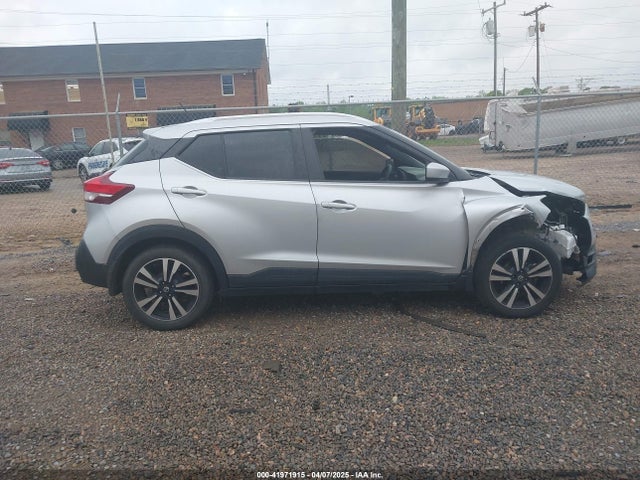 3N1CP5CV9LL555262 Nissan Kicks Sv Xtronic Cvt