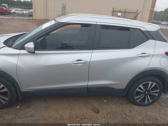 3N1CP5CV9LL555262 Nissan Kicks Sv Xtronic Cvt