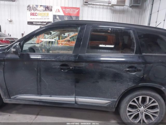 JA4AZ3A3XGZ019272 Mitsubishi Outlander Sel