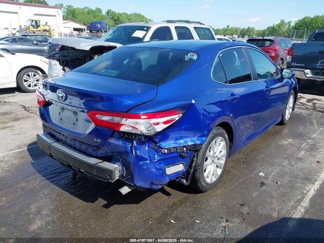 4T1B11HK3JU506638 Toyota CAMRY LE